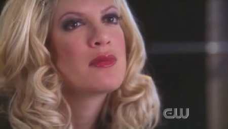 SMALLVILLE 6x10 HYDRO
