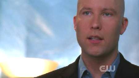 SMALLVILLE 6x10 HYDRO