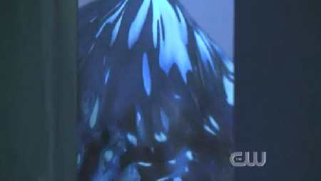 SMALLVILLE 6x10 HYDRO