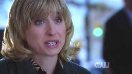 SMALLVILLE 6x10 HYDRO