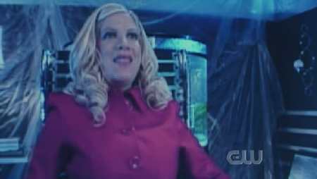 SMALLVILLE 6x10 HYDRO