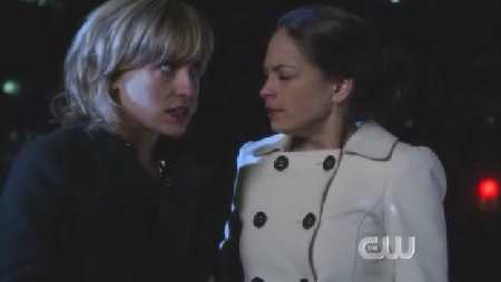 SMALLVILLE 6x10 HYDRO