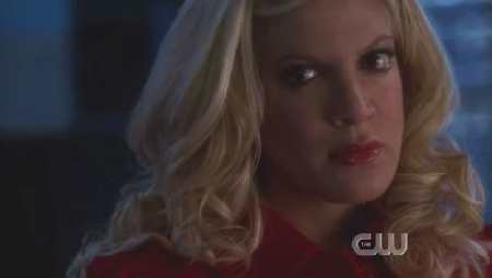 SMALLVILLE 6x10 HYDRO