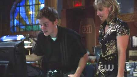 SMALLVILLE 6x10 HYDRO