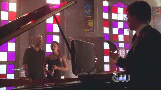 SMALLVILLE 6x4 ARROW
