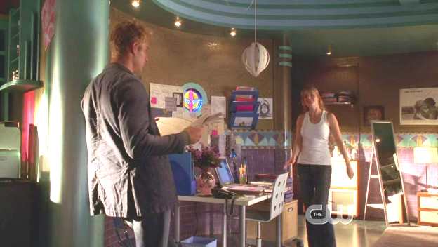 SMALLVILLE 6x4 ARROW
