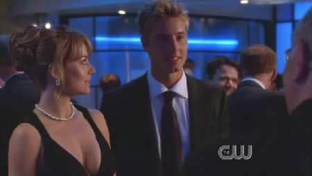 SMALLVILLE 6x4 ARROW