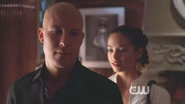 SMALLVILLE 6x4 ARROW