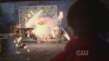 SMALLVILLE 6x4 ARROW