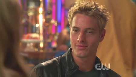 SMALLVILLE 6x4 ARROW