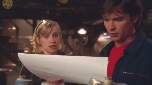 SMALLVILLE 6x6 FALLOUT