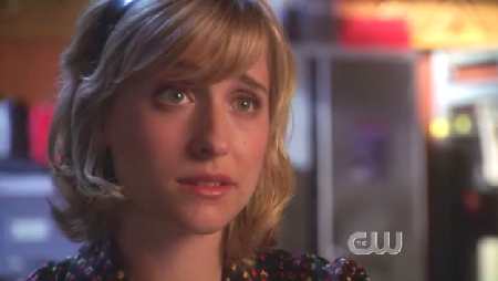 SMALLVILLE 6x6 FALLOUT