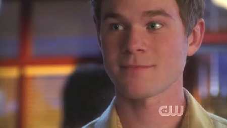 SMALLVILLE 6x6 FALLOUT