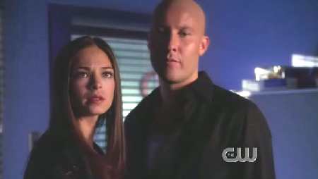 SMALLVILLE 6x6 FALLOUT