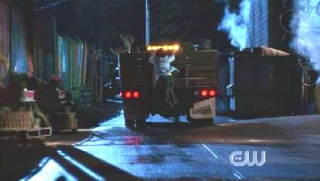 SMALLVILLE 6x9 SUBTERRANEAN